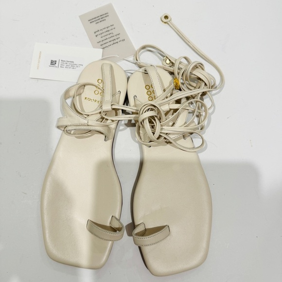 Kooreloo Bare Sandals in ivory NWT - Picture 5 of 6